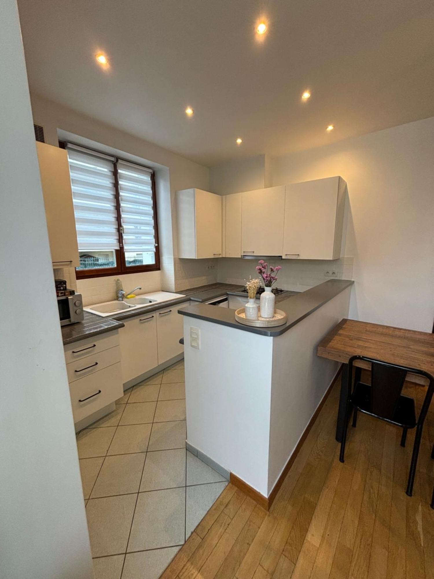 Appartement 2 Chambres Dans Une Belle Maison A Proximite De Paris Аньер-сюр-Сен Экстерьер фото